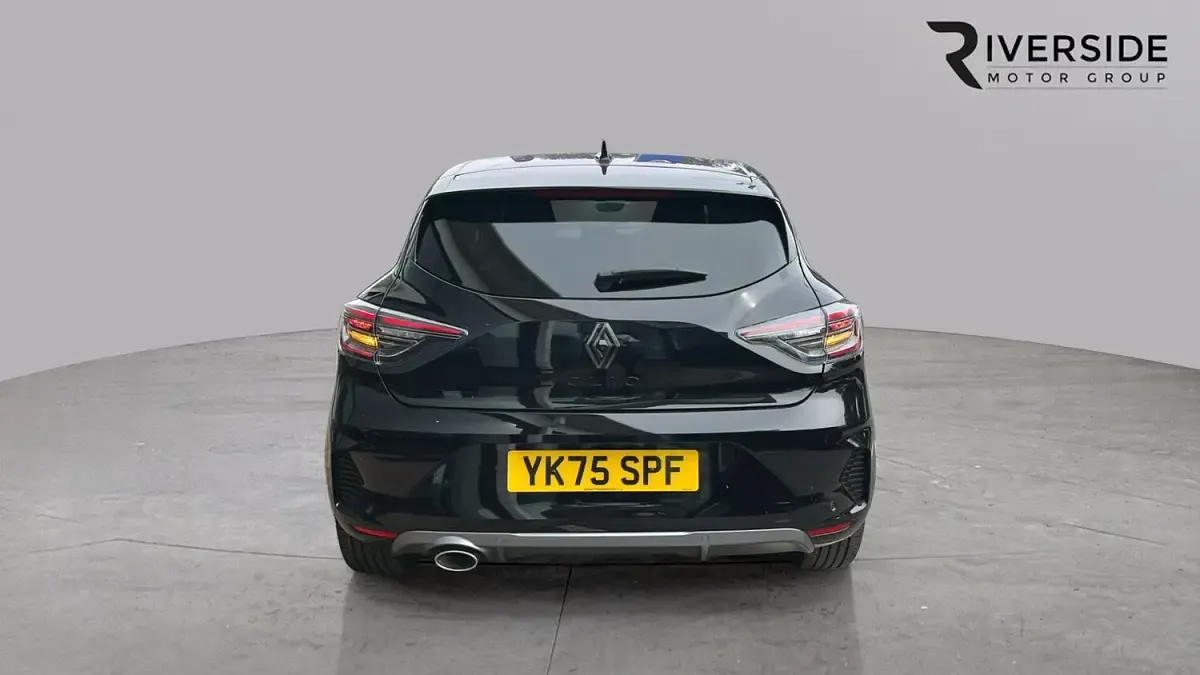 Used Renault Clio Esprit Alpine 90 HP (66 kW) 2026 Black Hatchback