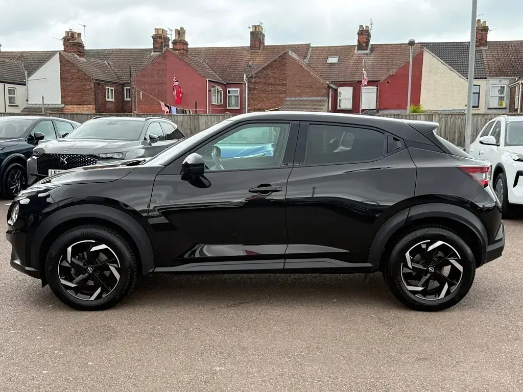 Used Nissan Juke N-Connecta 2024 Black SUV
