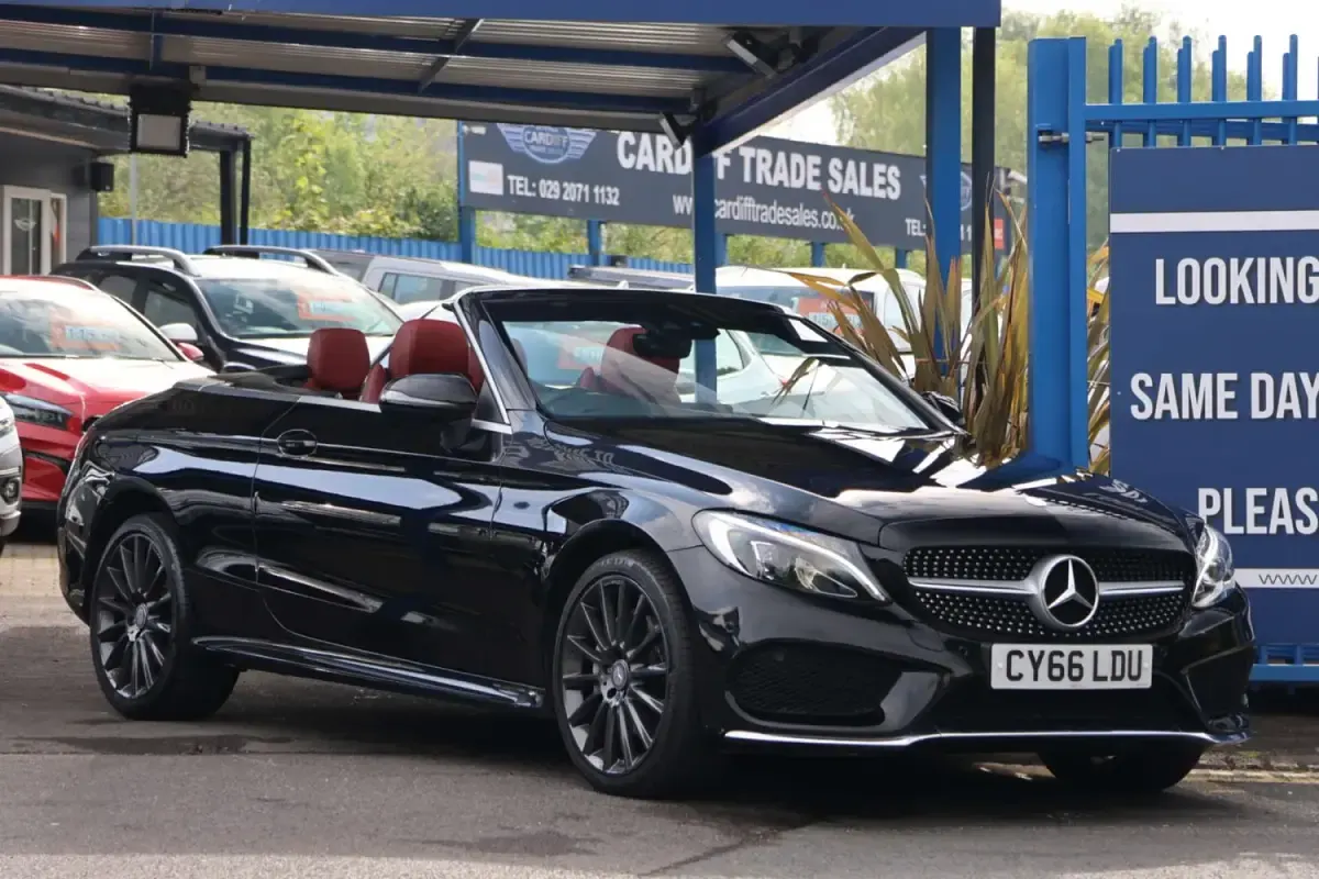 Begagnad Mercedes C220 AMG line 2017 Svart Cab