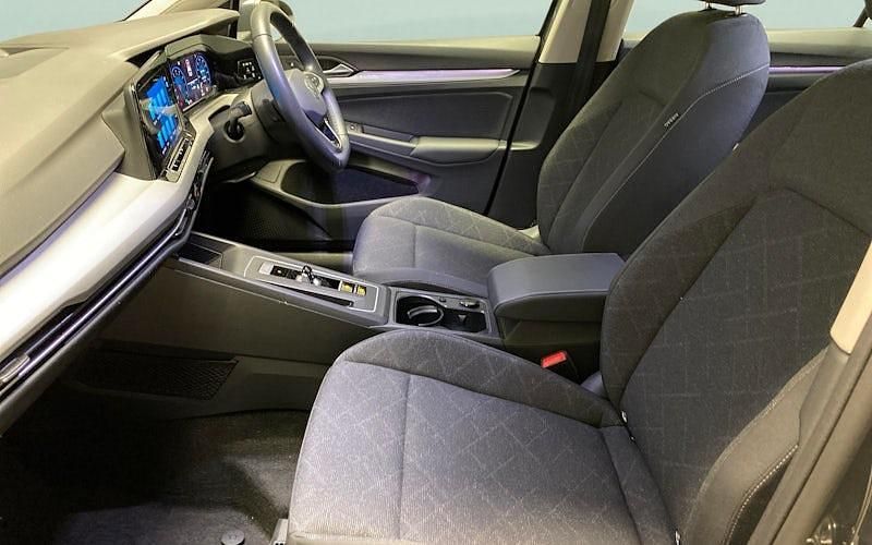 Used VW Golf VIII Life 150 HP (110 kW) 2023 Grey Hatchback