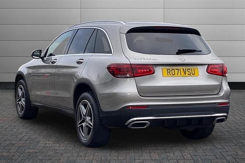 Used Mercedes GLC300 AMG line 306 HP (225 kW) 2021 Mojave silver Estate