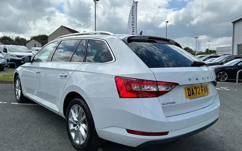 Used Skoda Superb SE Technology 150 HP (110 kW) 2023 Estate
