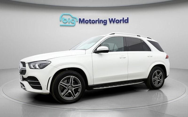 Used Mercedes GLE300 AMG Line Premium 245 HP (180 kW) 2020 White Estate