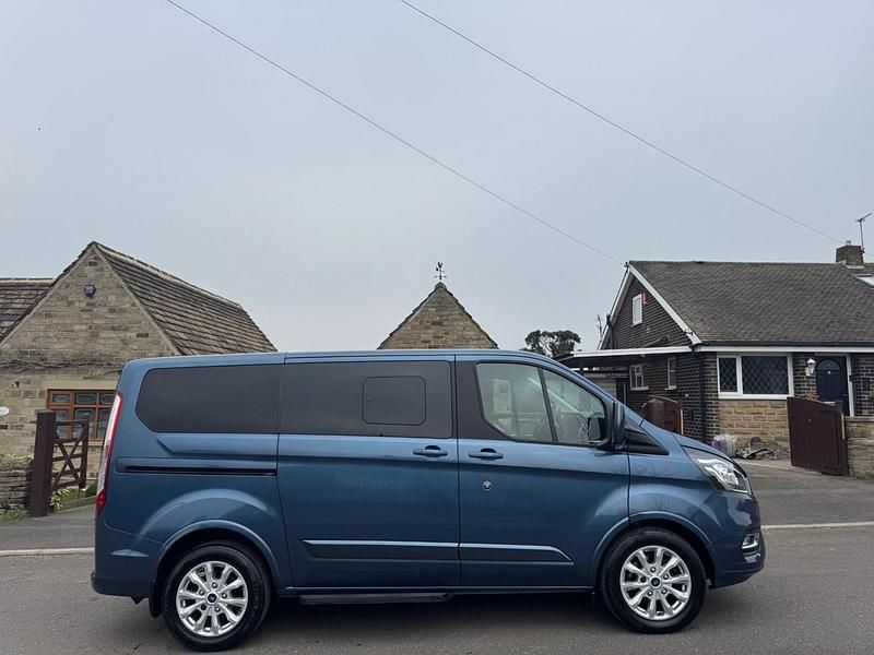 Used Ford Tourneo Titanium 2019 Blue MPV