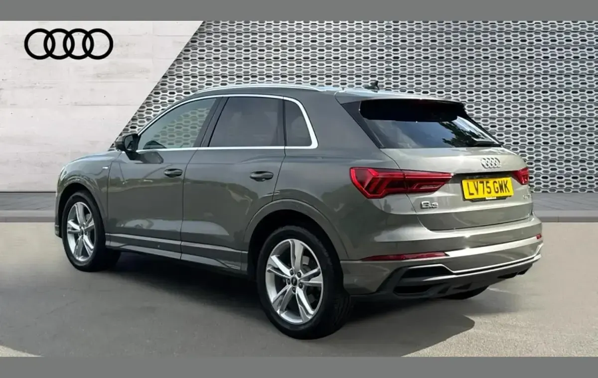 Used Audi Q3 S-Line 150 HP (110 kW) 2025 Grey SUV
