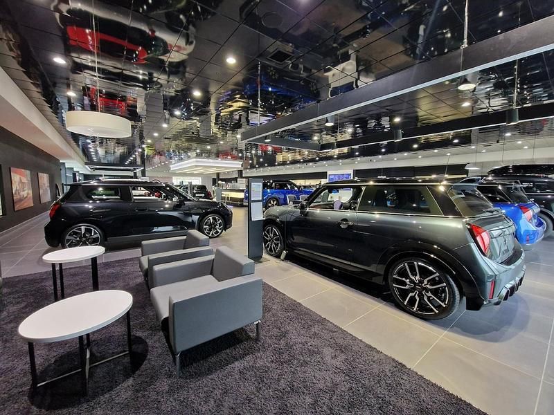 Used Mini Cooper SE Hatch 158 kW (215 HP) 2024 Grey Hatchback