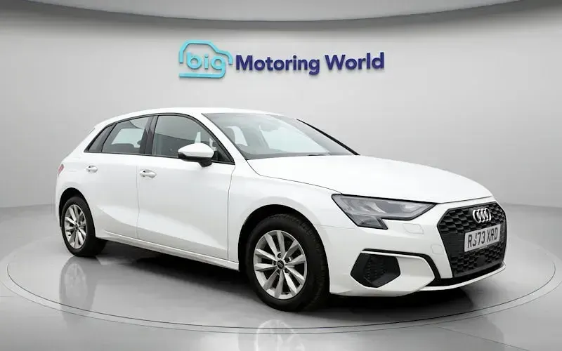 Used Audi A3 Sportback 110 HP (80 kW) 2023 White Hatchback