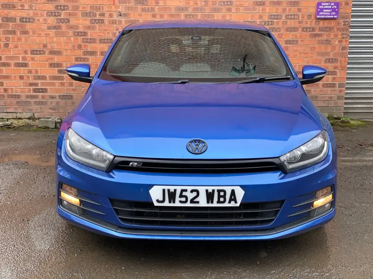 Begagnad VW Scirocco R-line 184 HK (135 kW) 2016 Blå Sportkupé