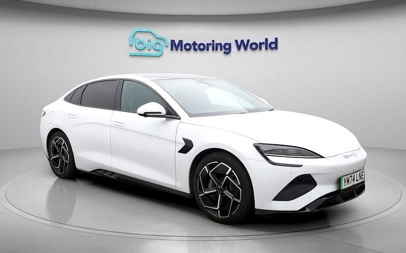 Used 2026 BYD Seal Sedan | £31,800 (Fair price) - Image 1/4