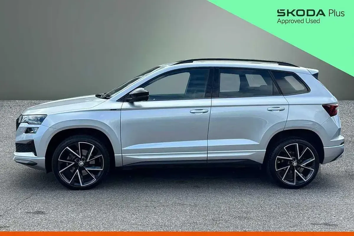 Used Skoda Karoq SportLine 110 HP (80 kW) 2023 Brilliant silver metallic SUV