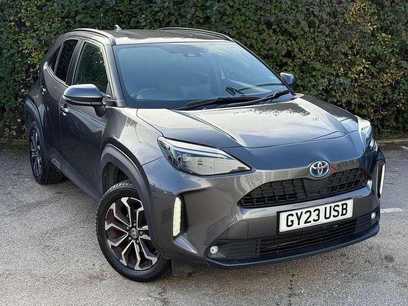 Grey Used 2023 Toyota Yaris Cross Design SUV | £20,499 (Fair price) - Image 1/4