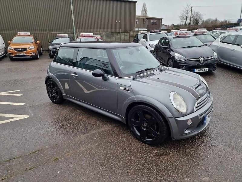 Usado Mini Cooper S Hatch 2003 Gris Utilitario
