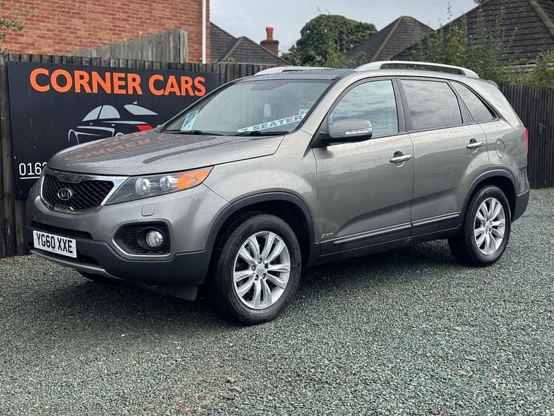 Silver Used 2010 Kia Sorento SUV | £4,995 (A bit pricey) - Image 1/4