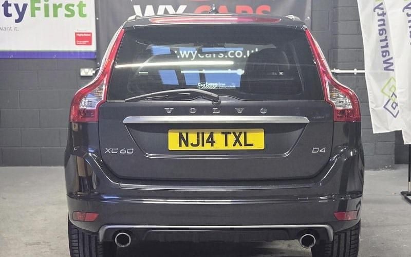 Used Volvo XC60 R-Design 181 HP (133 kW) 2014 Grey SUV