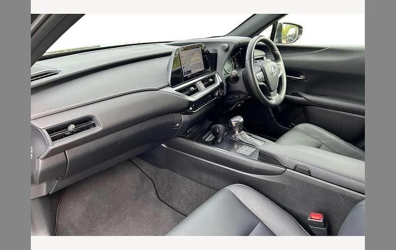 Used Lexus UX 250h Sport Design Packet 184 HP (135 kW) 2023 Green SUV