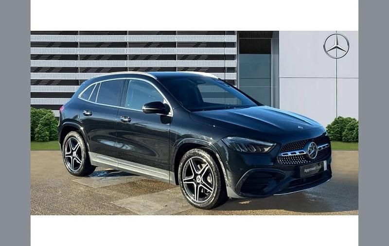 Used Mercedes GLA200 Executive 161 HP (118 kW) 2024 Black SUV