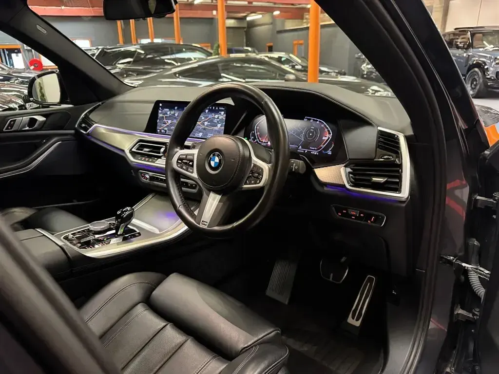 Used BMW X5 M Sport 340 HP (250 kW) 2022 Grey SUV
