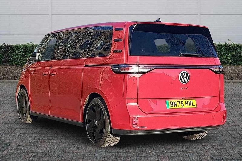 Usado VW ID. Buzz GTX 250 kW (340 HP) 2025 Vermelho Monovolume