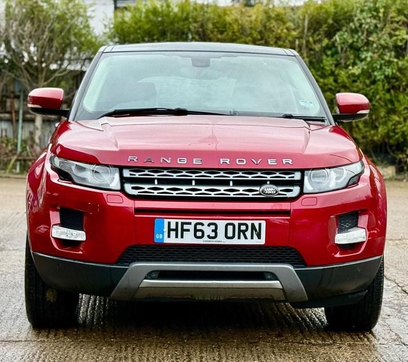 Used Land Rover Range Rover evoque Pure 2013 Red Estate