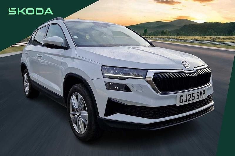 Used Skoda Karoq SE 150 HP (110 kW) 2025 White SUV