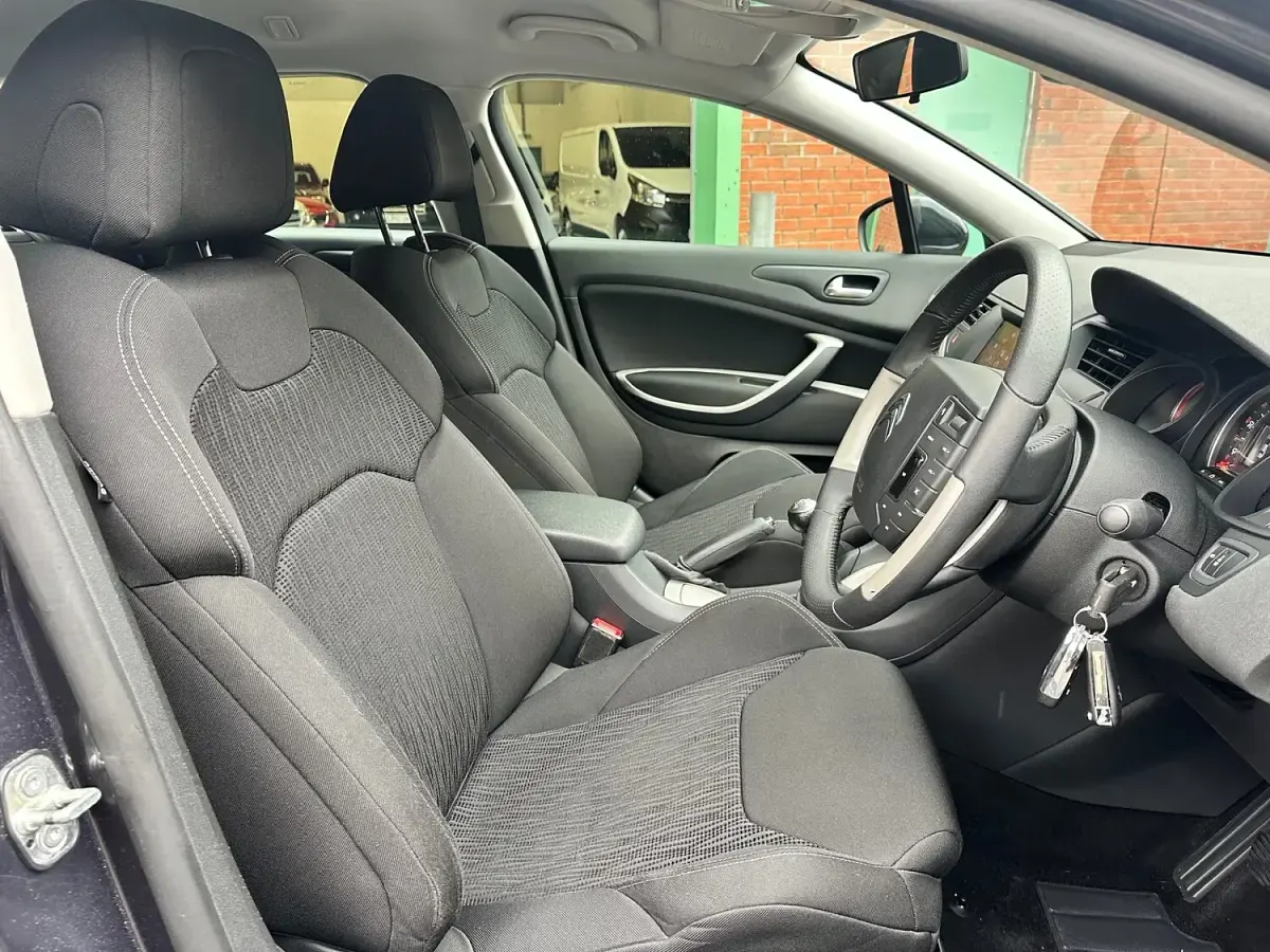 Used Citroën C5 VTR Sport 160 HP (117 kW) 2014 Grey Estate
