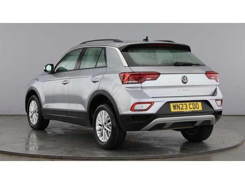 Used VW T-Roc Life 150 HP (110 kW) 2023 Silver SUV
