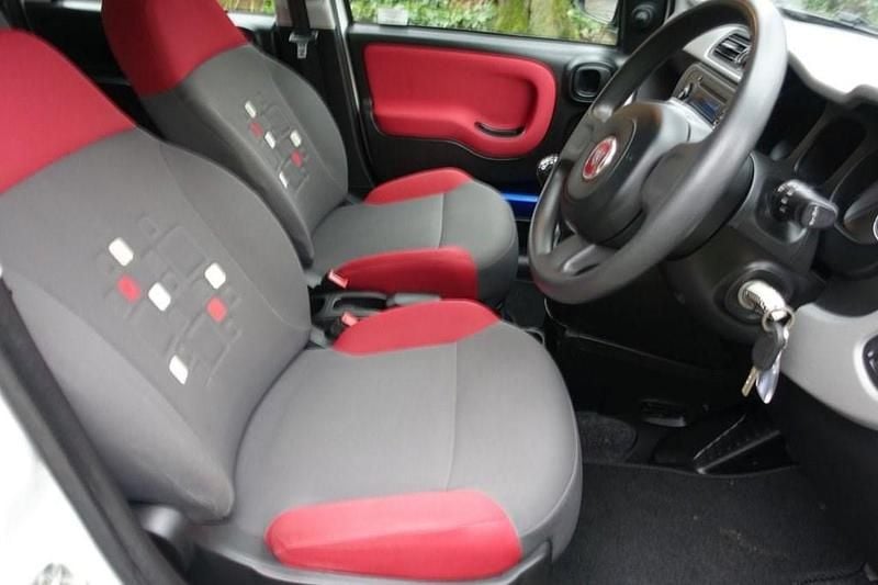 Used Fiat Panda Easy 69 HP (50 kW) 2013 White Hatchback