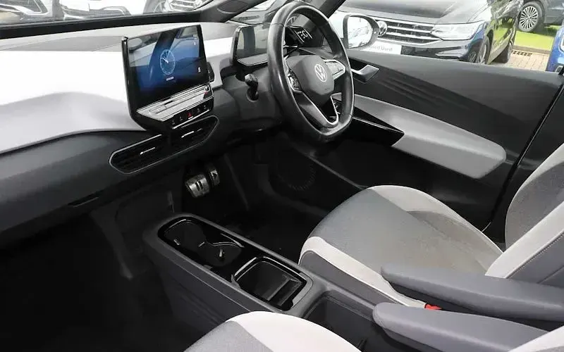 Used VW ID.3 Pro 150 kW (204 HP) 2022 White Hatchback
