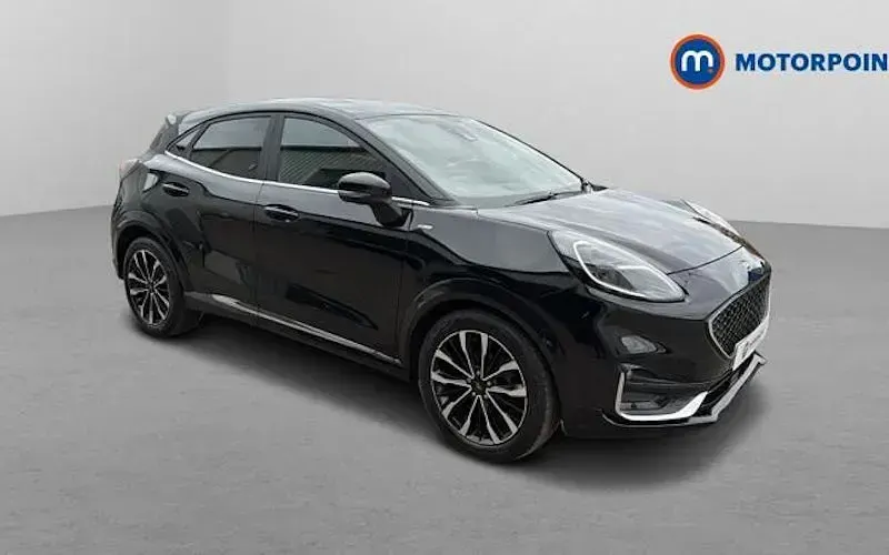 Käytetty Ford Puma ST-Line 155 HP (114 kW) 2023 Katumaasturi