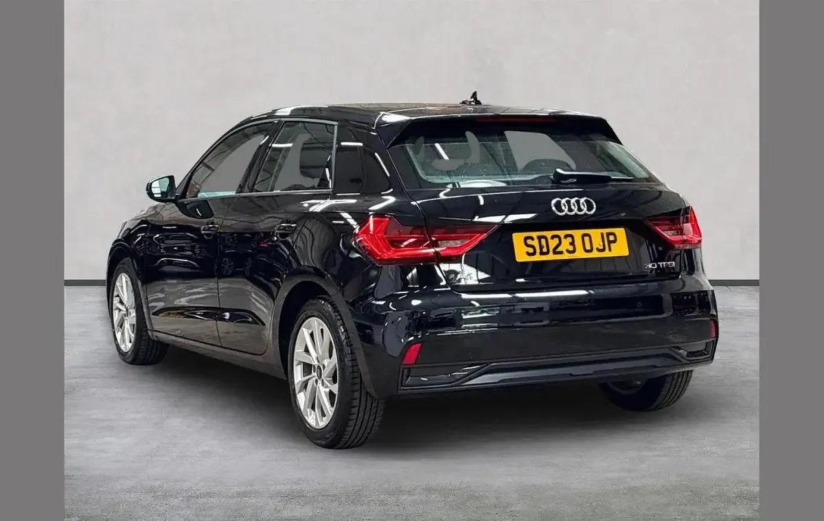 Used Audi A1 Sport 108 HP (79 kW) 2023 Black SUV
