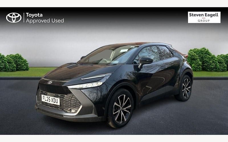 Used Toyota C-HR Design 140 HP (102 kW) 2026 SUV