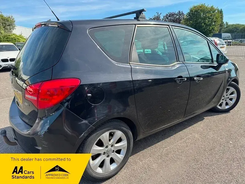 Used Vauxhall Meriva 100 HP (73 kW) 2011 Black MPV