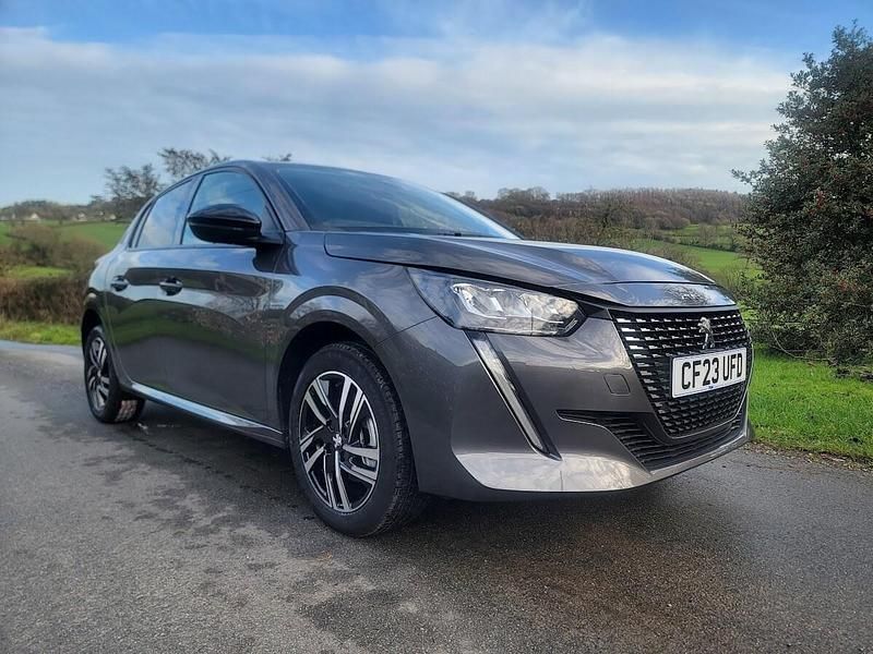 Usado Peugeot 208 Allure+ 2023 Cinzento Citadino