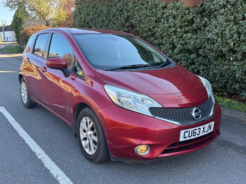 Used Nissan Note Acenta Premium 90 HP (66 kW) 2013 Red Hatchback
