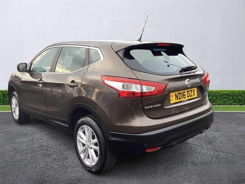 Used Nissan Qashqai Acenta 2016 Bronze SUV