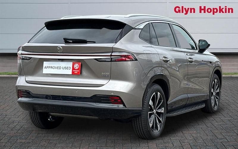 New MG HS SE 299 HP (219 kW) 2025 Silver SUV