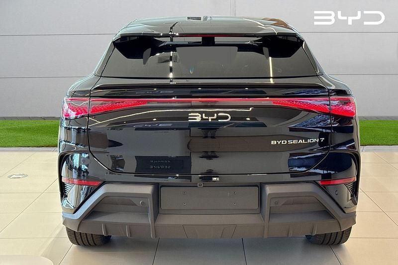 New BYD Sealion 7 389 kW (530 HP) 2025 Black SUV