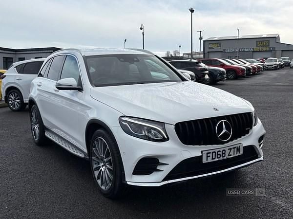 Used Mercedes GLC220 AMG line 2019 White Estate