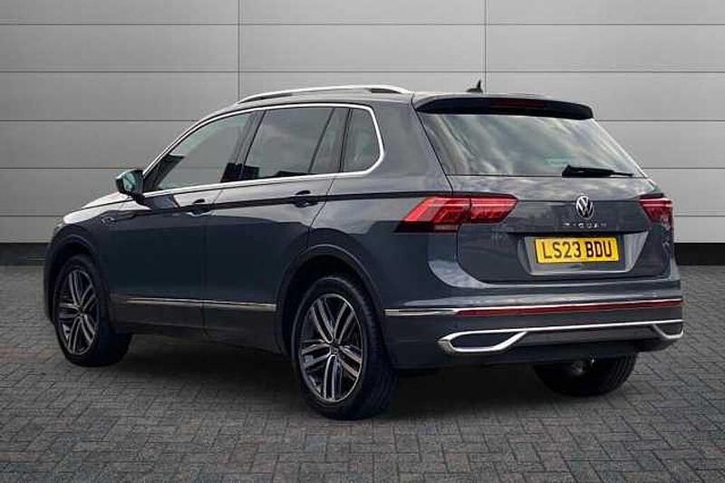 Used VW Tiguan Elegance 150 HP (110 kW) 2023 Dolphin grey SUV