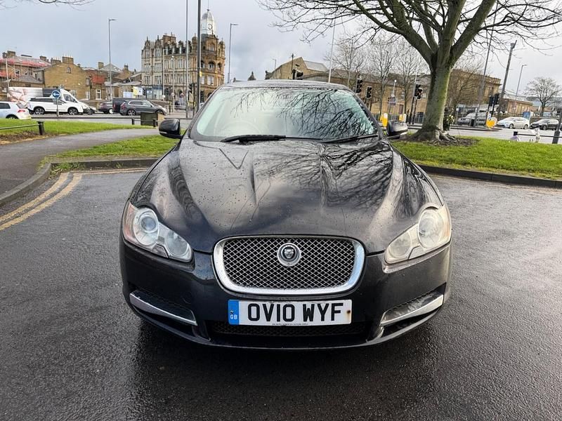 Second-hand Jaguar XF Luxury 2010 Negru Berlinǎ