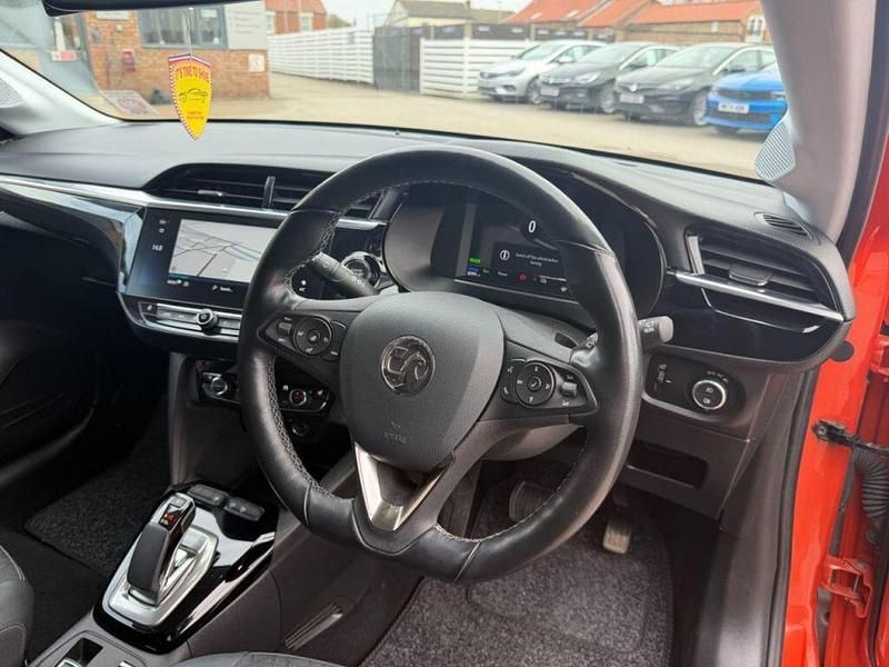 Used Vauxhall Corsa-e Elite 100 kW (136 HP) 2020 Orange Hatchback