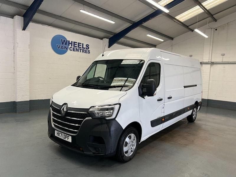 White Used 2021 Renault Master Business Van | £14,490 (Fair price) - Image 1/4