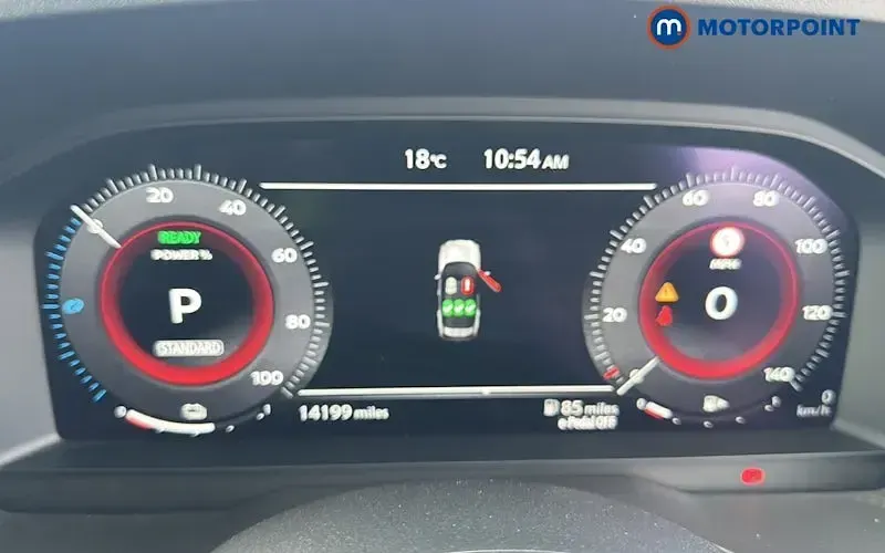 Used Nissan X-Trail N-Connecta 213 HP (156 kW) 2024 Grey SUV