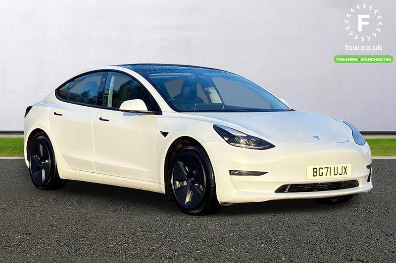 White Used 2021 Tesla Model 3 Long Range AWD Sedan | £19,299 (Fair price) - Image 1/4