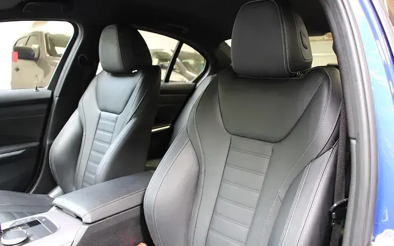 Used BMW 330e M Sport 292 HP (214 kW) 2020 Portimao blue Sedan