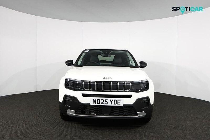 Used Jeep Avenger Summit 100 HP (73 kW) 2025 SUV