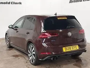 Usado VW Golf VII Advance 204 HP (150 kW) 2018 Preto Citadino