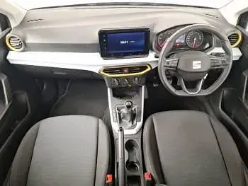 Używany Seat Arona SE Technology 95 KM (69 kW) 2022 Niebieski SUV