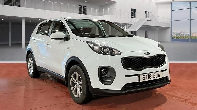 White Used 2018 Kia Sportage SUV | £8,795 (Super price) - Image 1/4
