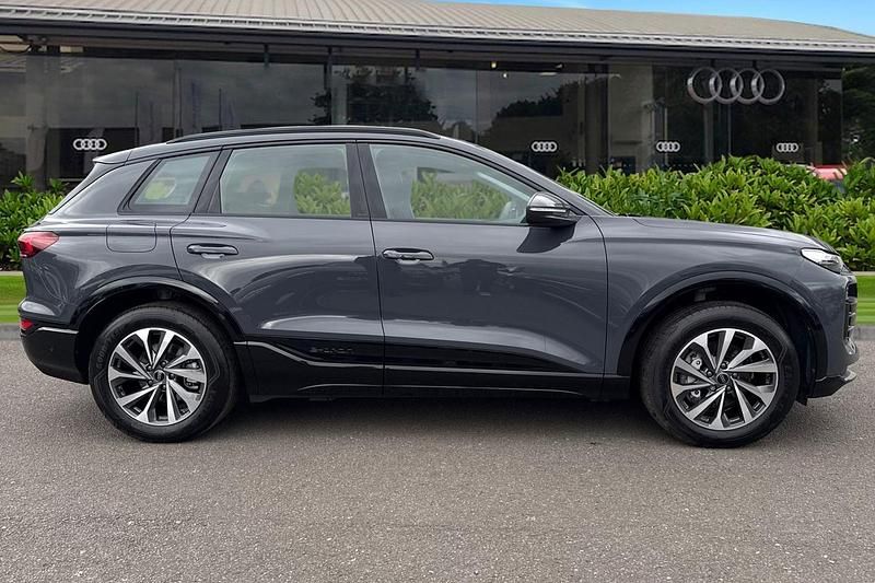 Used Audi e-tron Sport 185 kW (252 HP) 2025 Grey SUV